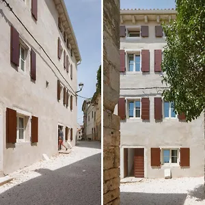 https://corto-bechera.in-istria.net